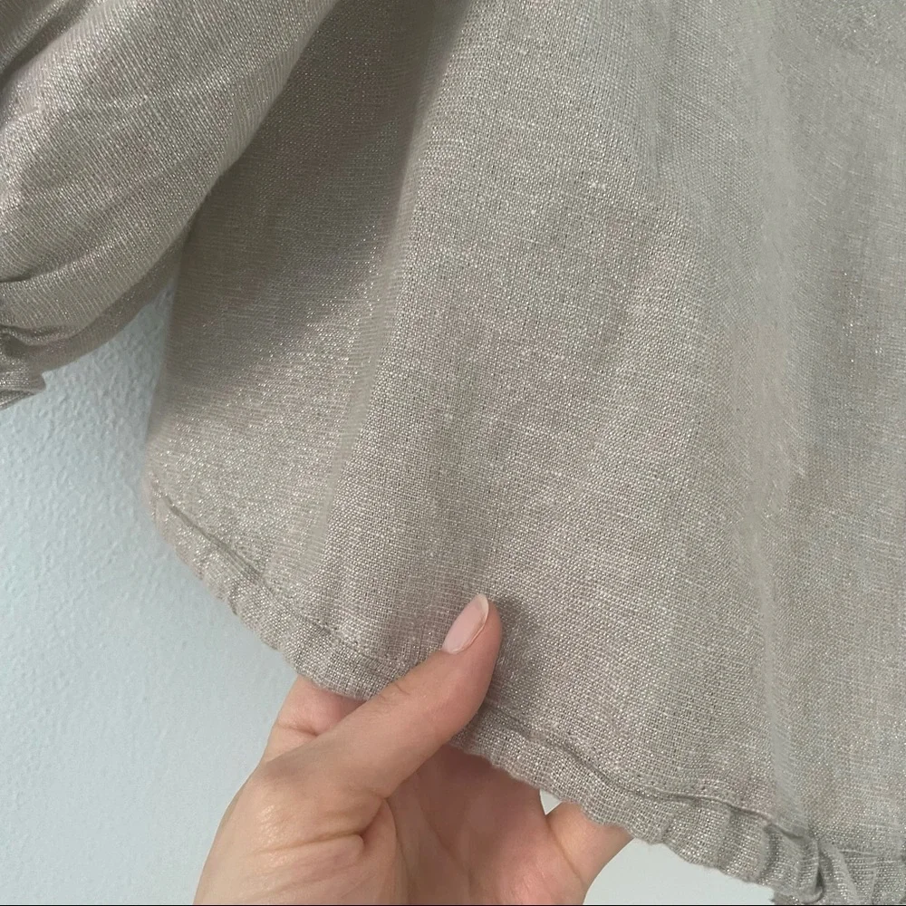 Lisa Says Gah Gold Puff Sleeve Linen Top - Picture 11 of 11
